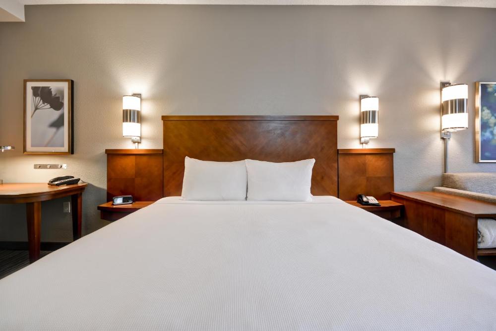 Double Room with Two Double Beds with Sofa and Roll-In Shower - Disability Access interior
