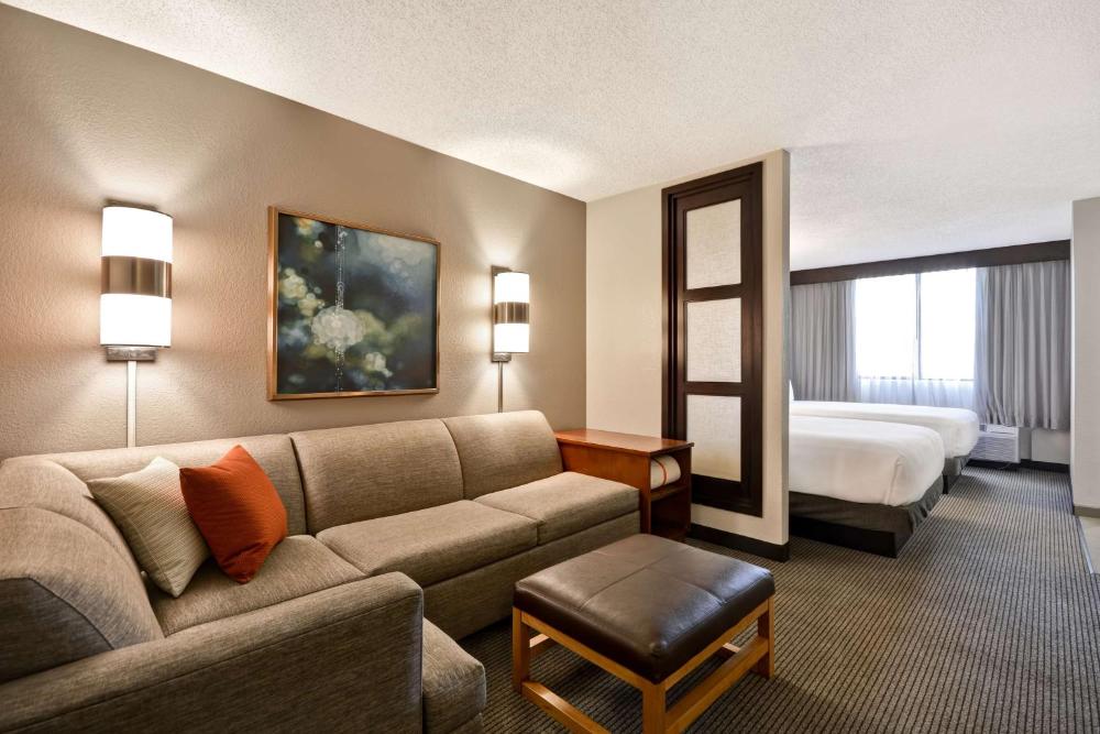 Double Room with Two Double Beds and Sofa Bed interior
